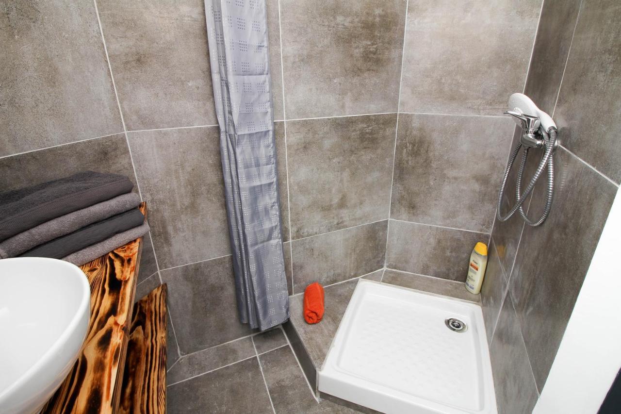 Charmant T2 En Coeur De Ville - 2 Lits + Lit Bebe - Wifi - Imprimante Каркассон Экстерьер фото